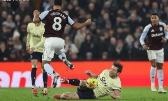 0-1憾负埃弗顿＋最近4轮仅赢1场＋错失跃居第2机会＋落后枪手7分