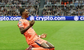 曝巴萨想延长拉什福德租借期 曼联：不花钱买断就送回