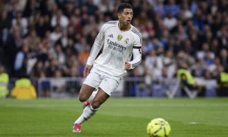 姆巴佩伤愈替补待命！皇马公布战曼城首发阵容，阿隆索排兵布阵暗藏玄机